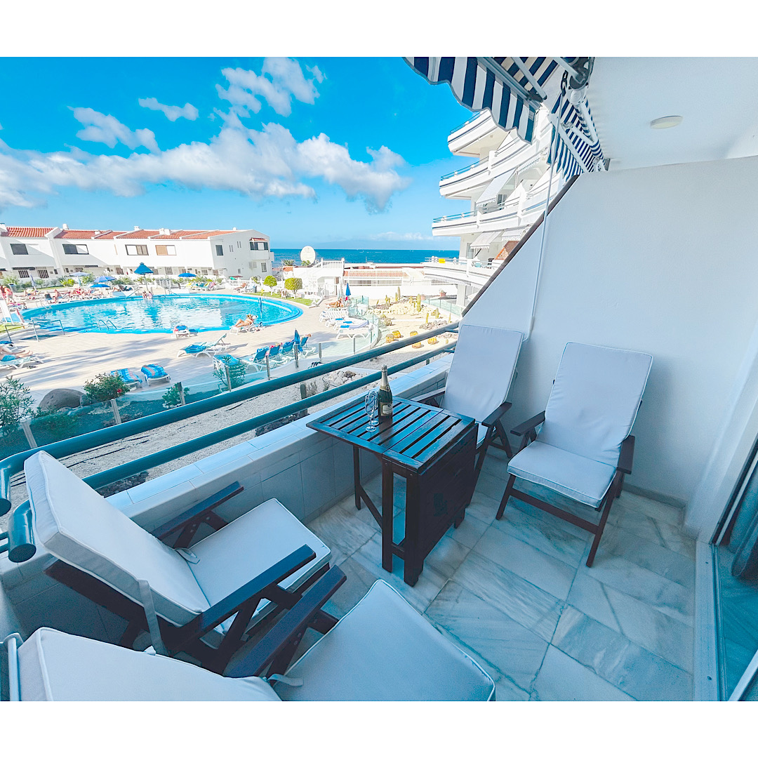 Club Atlantis 12 (C0120A)
